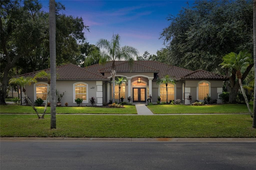 Active With Contract: $1,150,000 (4 beds, 3 baths, 3652 Square Feet)