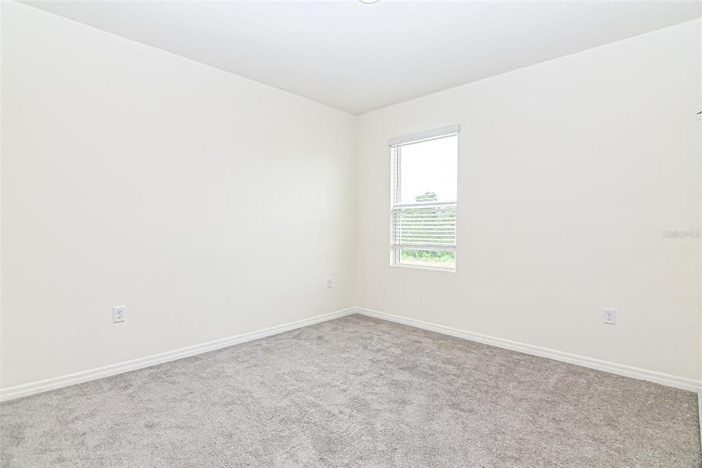 В аренду: $2,700 (5 спален, 3 ванн, 2696 Квадратных фут)