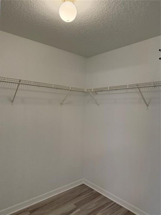 For Rent: $2,275 (3 beds, 2 baths, 1462 Square Feet)