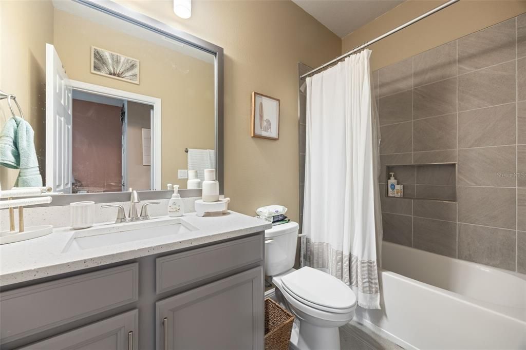 For Sale: $529,999 (4 beds, 3 baths, 2417 Square Feet)