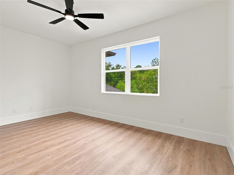 For Sale: $775,000 (6 beds, 3 baths, 3825 Square Feet)