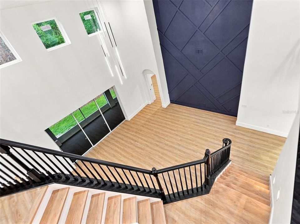 For Sale: $775,000 (6 beds, 3 baths, 3825 Square Feet)