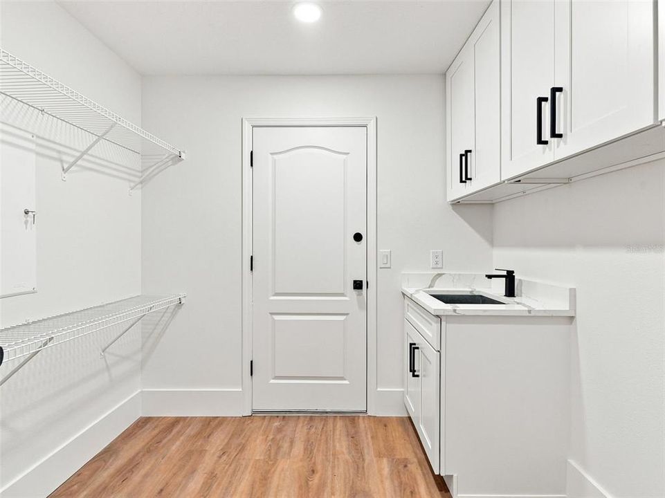 For Sale: $775,000 (6 beds, 3 baths, 3825 Square Feet)
