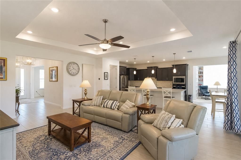 For Sale: $569,000 (5 beds, 4 baths, 3191 Square Feet)