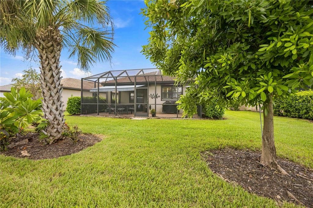 Active With Contract: $389,000 (2 beds, 2 baths, 1436 Square Feet)