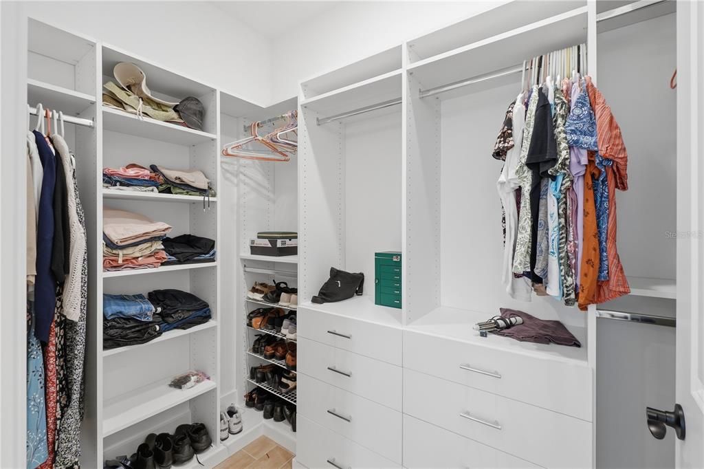 На продажу: $459,900 (3 спален, 2 ванн, 1670 Квадратных фут)