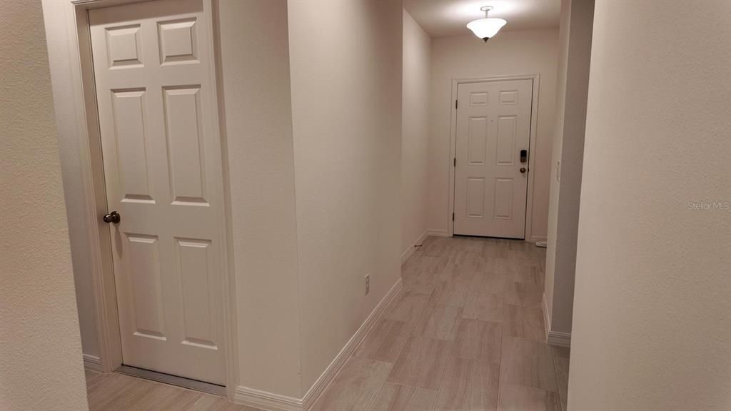 En Renta: $2,600 (4 camas, 2 baños, 1935 Pies cuadrados)