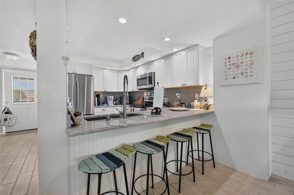 For Sale: $745,000 (3 beds, 3 baths, 1501 Square Feet)