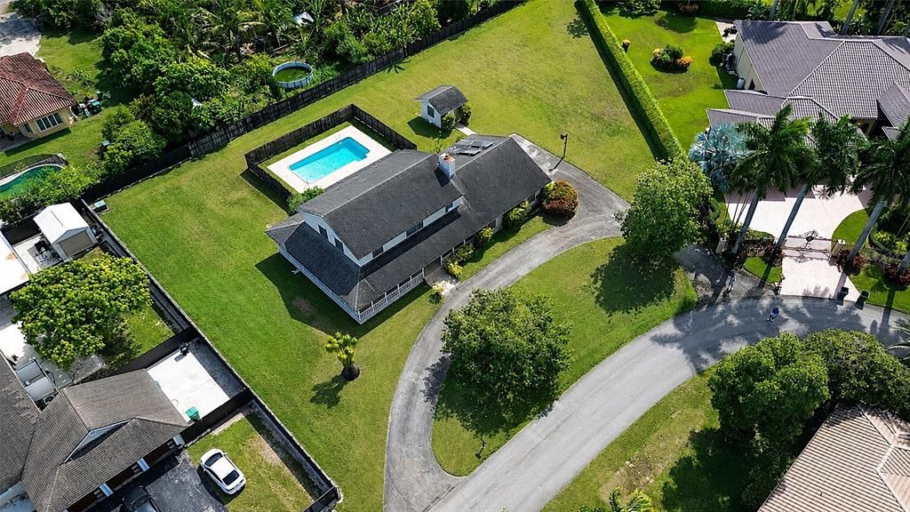 Active With Contract: $696,900 (5 beds, 3 baths, 2758 Square Feet)