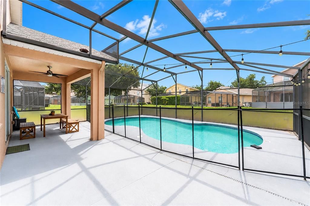 For Rent: $3,000 (4 beds, 2 baths, 2045 Square Feet)