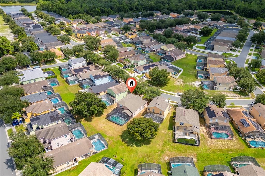 For Rent: $3,000 (4 beds, 2 baths, 2045 Square Feet)