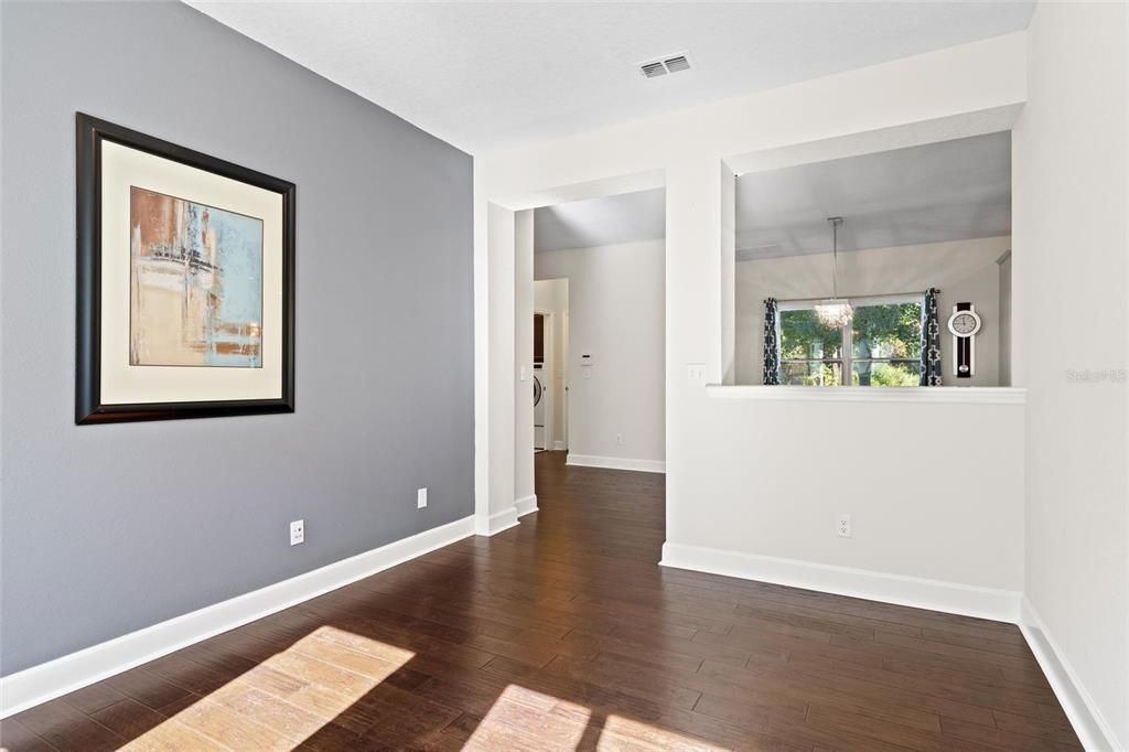 For Rent: $3,595 (3 beds, 2 baths, 2013 Square Feet)