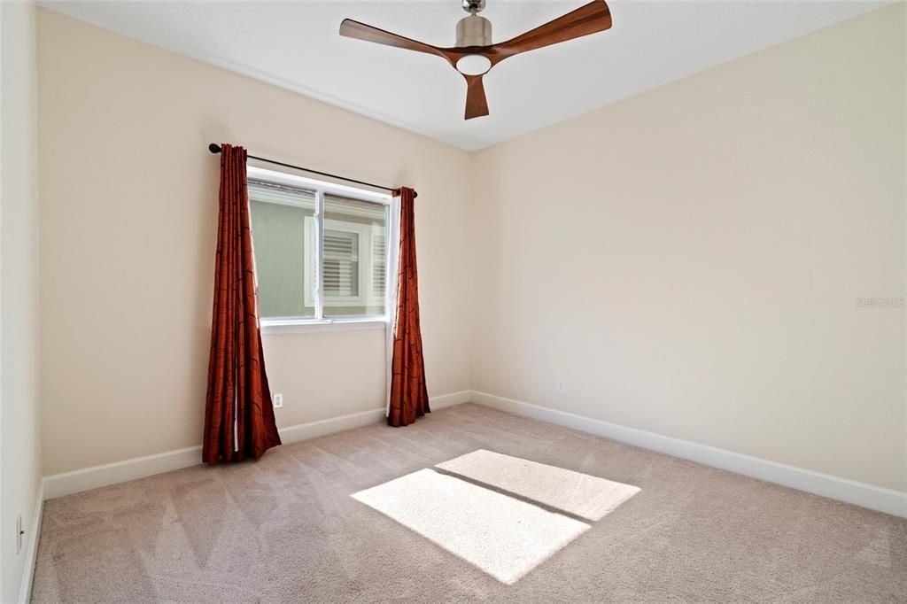 For Rent: $3,595 (3 beds, 2 baths, 2013 Square Feet)