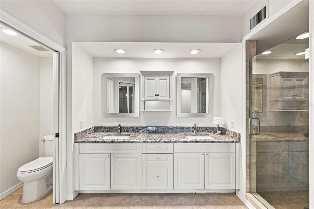 En Venta: $389,990 (2 camas, 2 baños, 1320 Pies cuadrados)