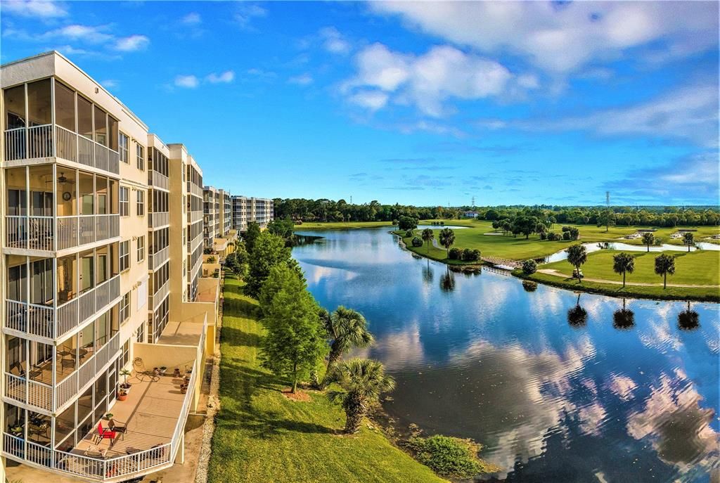 En Venta: $389,990 (2 camas, 2 baños, 1320 Pies cuadrados)