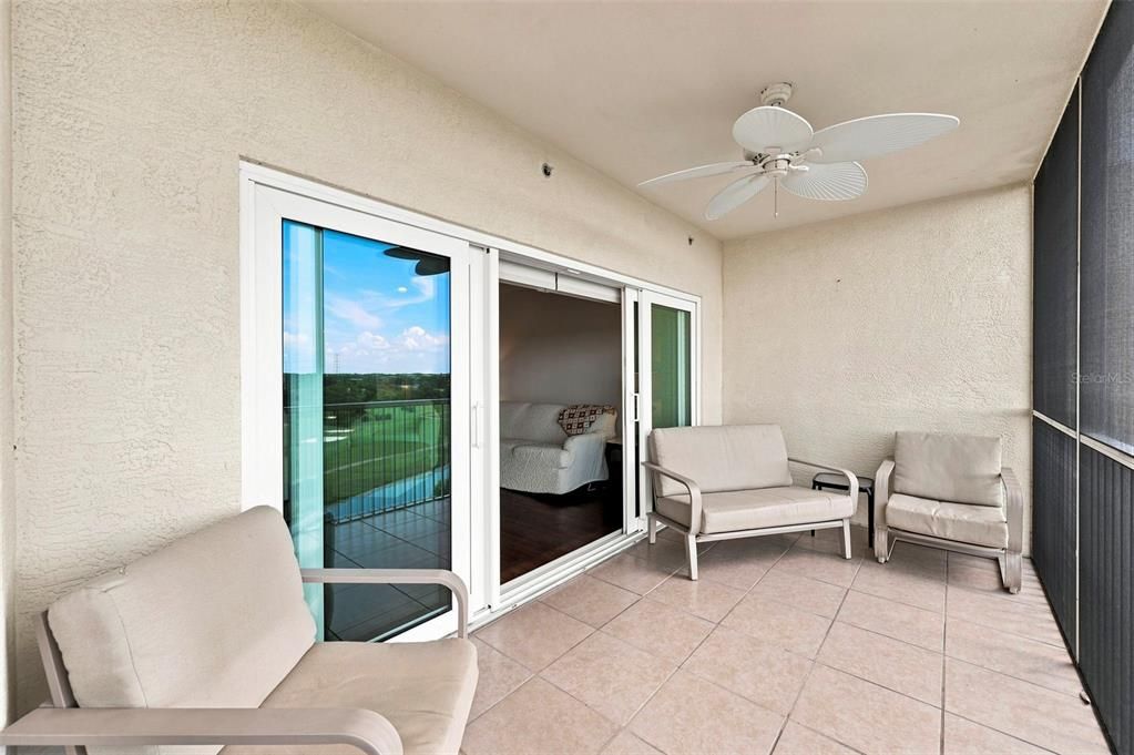 En Venta: $389,990 (2 camas, 2 baños, 1320 Pies cuadrados)