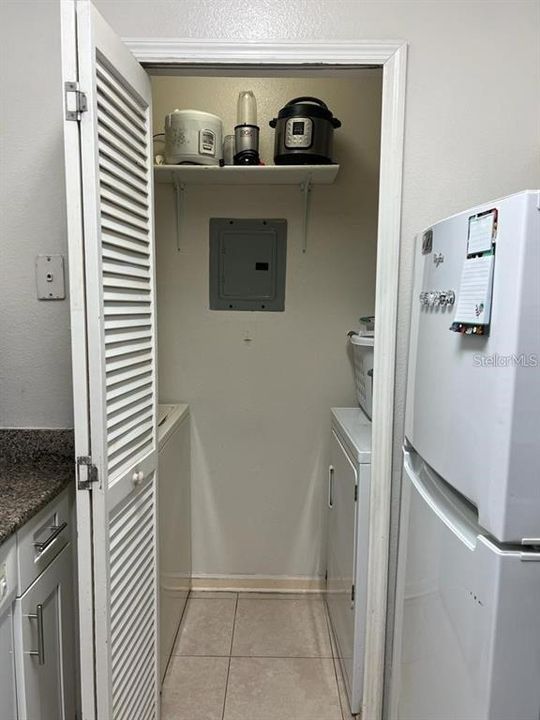 В аренду: $1,700 (2 спален, 2 ванн, 996 Квадратных фут)