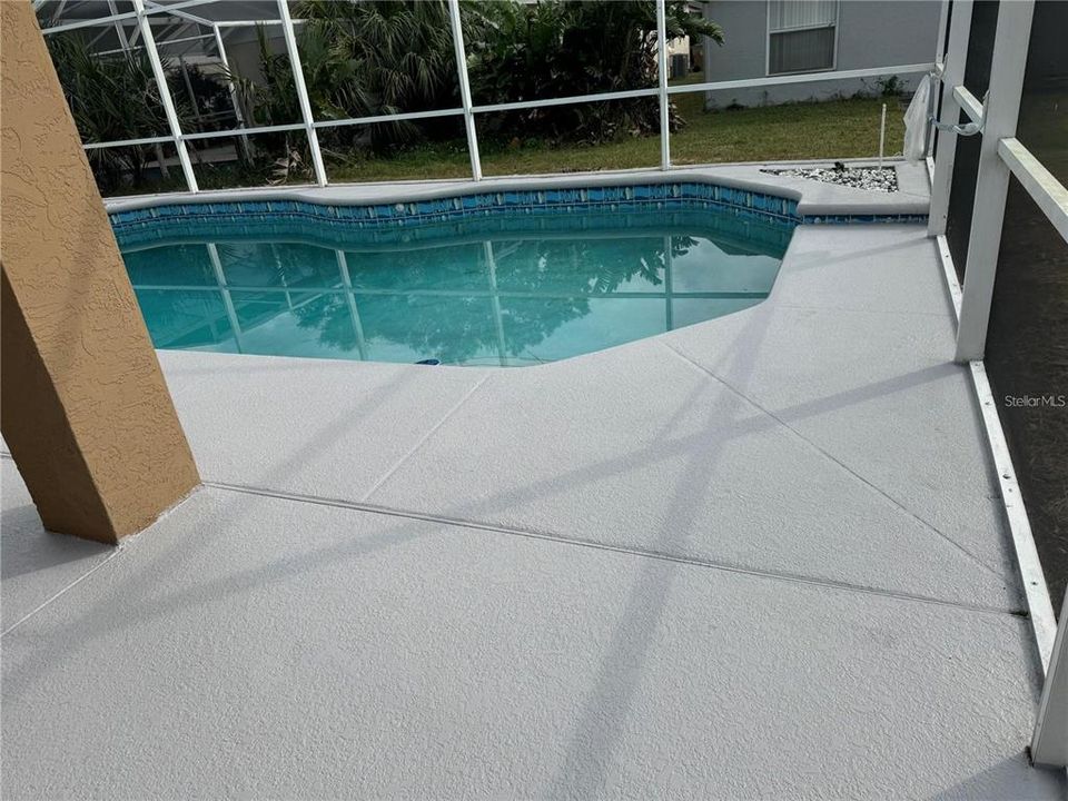 For Rent: $2,200 (3 beds, 2 baths, 1337 Square Feet)