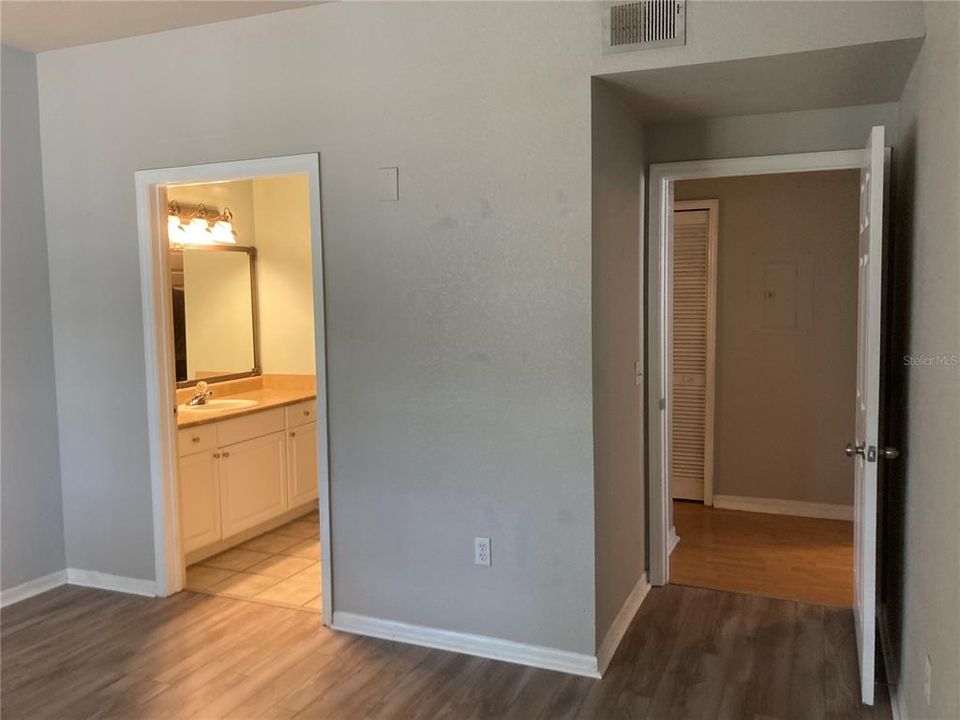 В аренду: $1,395 (1 спален, 1 ванн, 848 Квадратных фут)