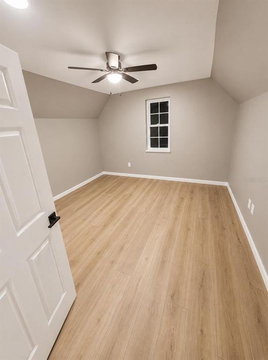 For Sale: $560,000 (4 beds, 3 baths, 2500 Square Feet)