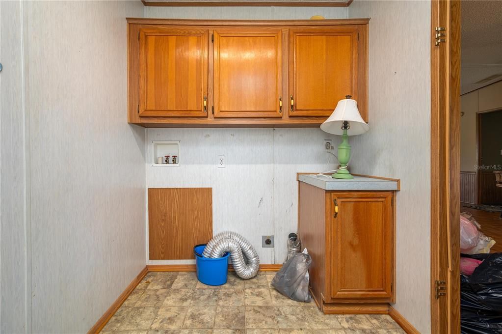 En Venta: $228,000 (3 camas, 2 baños, 1904 Pies cuadrados)