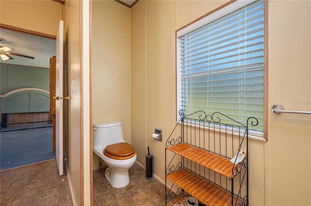 En Venta: $228,000 (3 camas, 2 baños, 1904 Pies cuadrados)