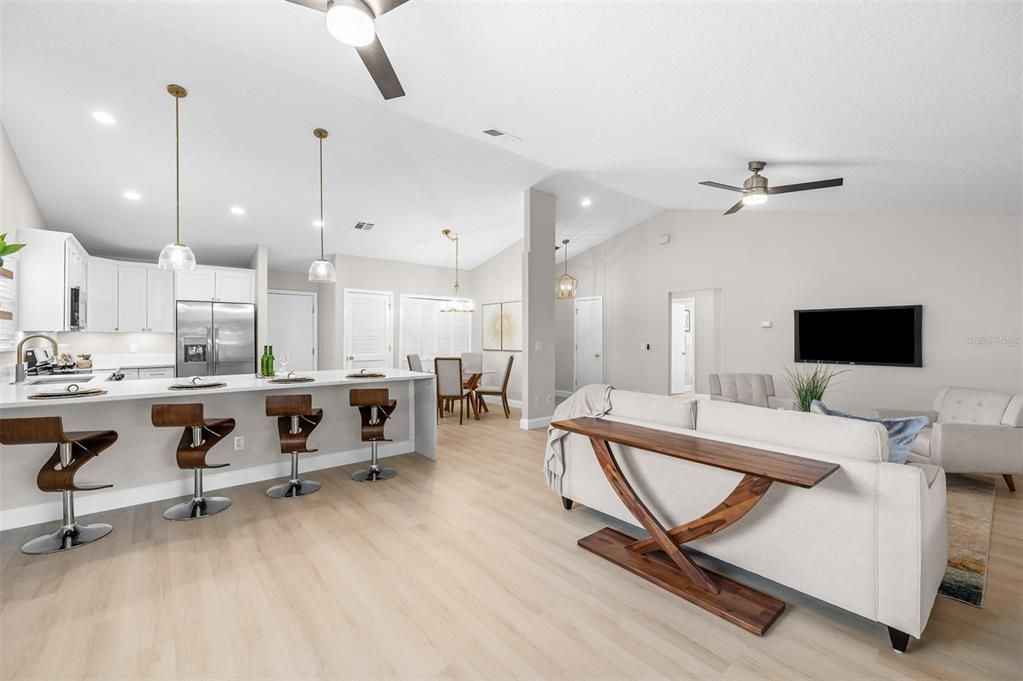 For Sale: $429,900 (3 beds, 2 baths, 1545 Square Feet)