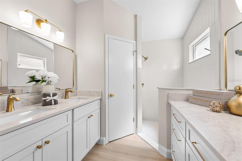 For Sale: $429,900 (3 beds, 2 baths, 1545 Square Feet)