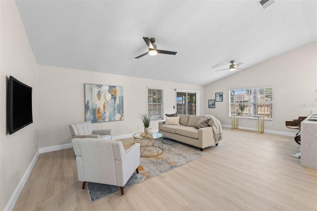 For Sale: $429,900 (3 beds, 2 baths, 1545 Square Feet)