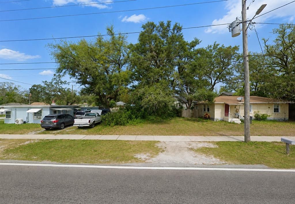 For Sale: $125,000 (0.12 acres)