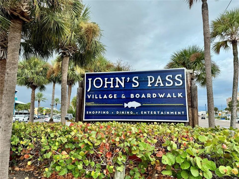 For Sale: $279,000 (2 beds, 1 baths, 1120 Square Feet)