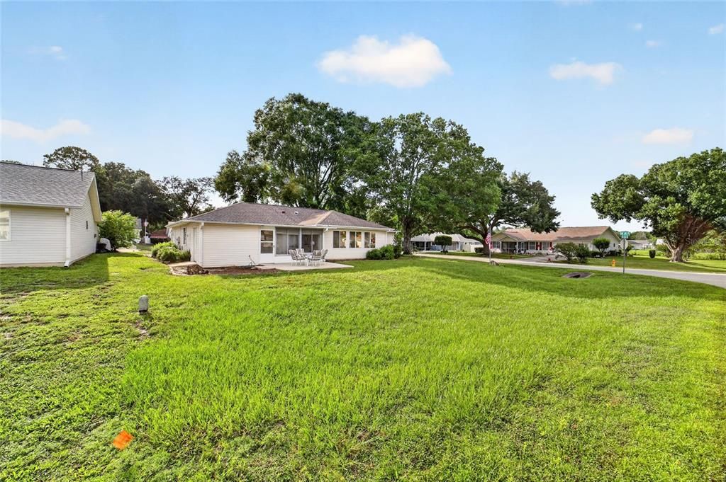 For Sale: $219,500 (2 beds, 2 baths, 1455 Square Feet)
