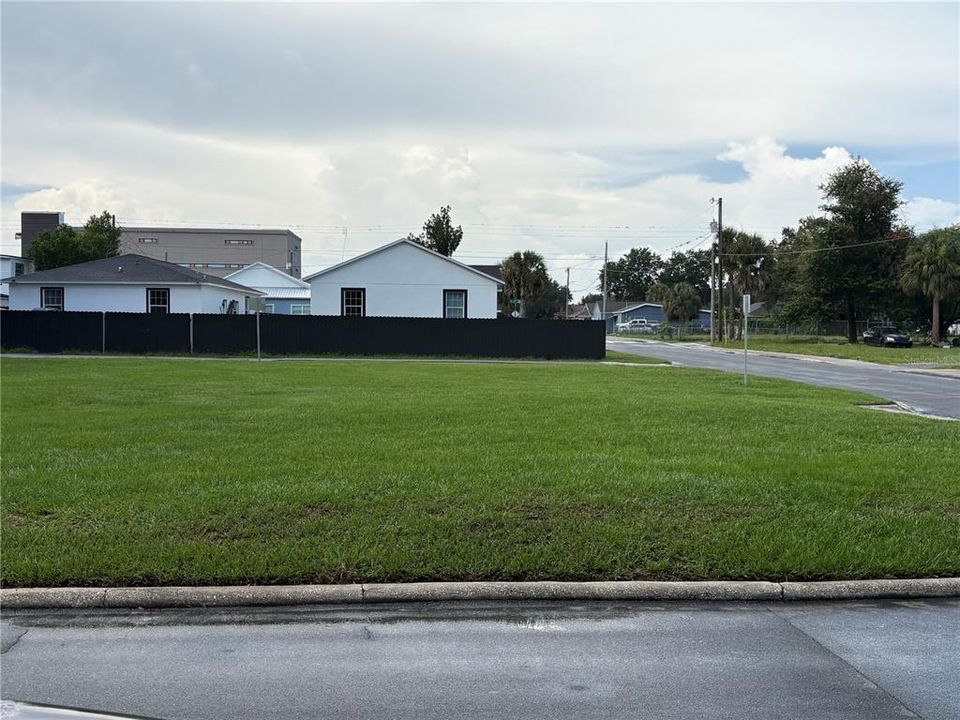 En Venta: $40,000 (0.09 acres)