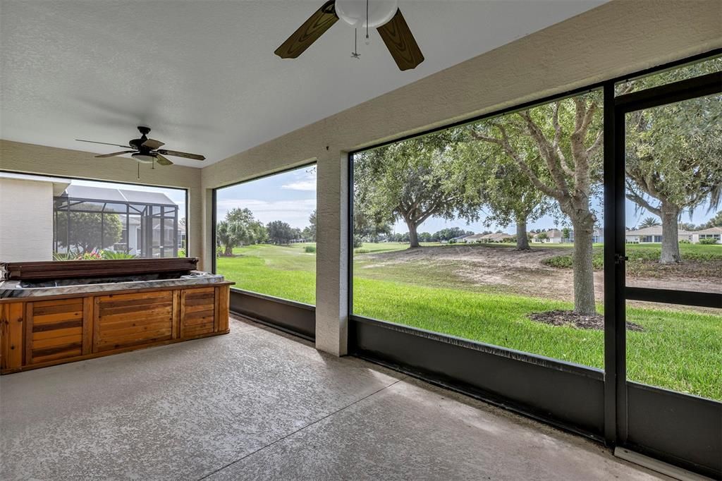 For Sale: $309,000 (2 beds, 2 baths, 1589 Square Feet)