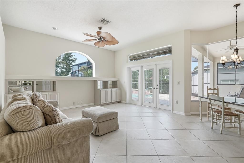 For Sale: $389,000 (3 beds, 2 baths, 2127 Square Feet)