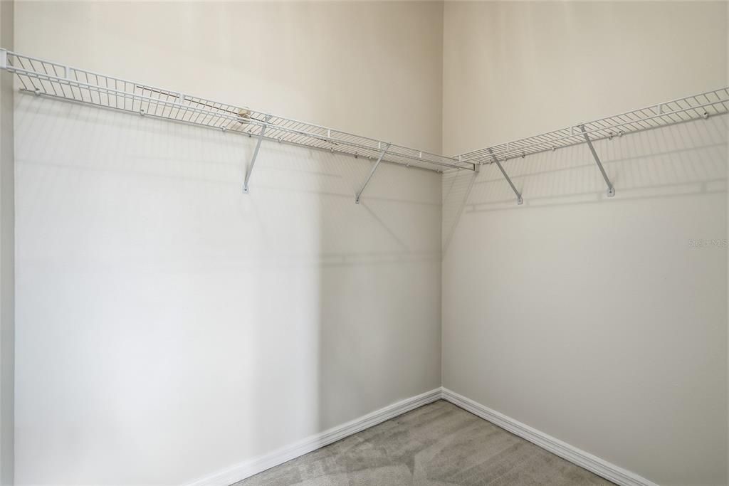 For Sale: $389,000 (3 beds, 2 baths, 2127 Square Feet)
