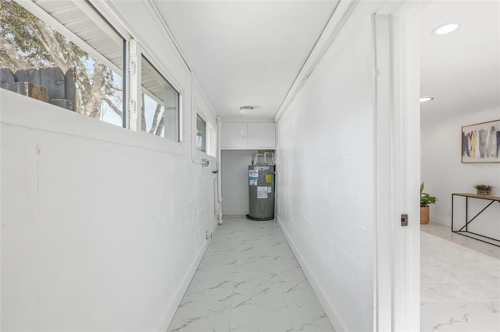 For Sale: $549,000 (3 beds, 2 baths, 1450 Square Feet)