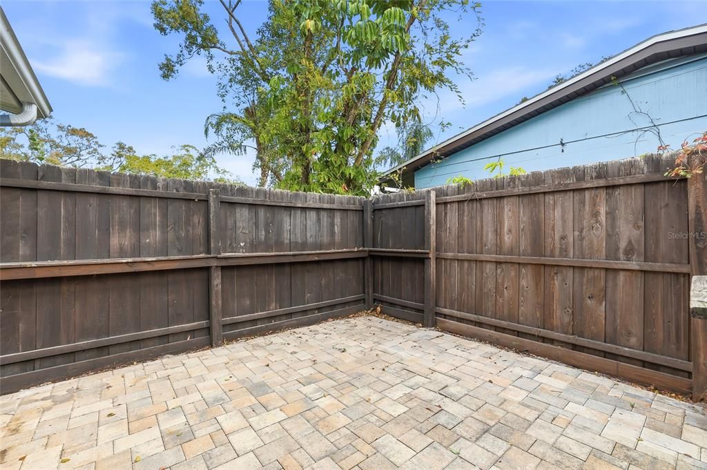 For Sale: $549,000 (3 beds, 2 baths, 1450 Square Feet)