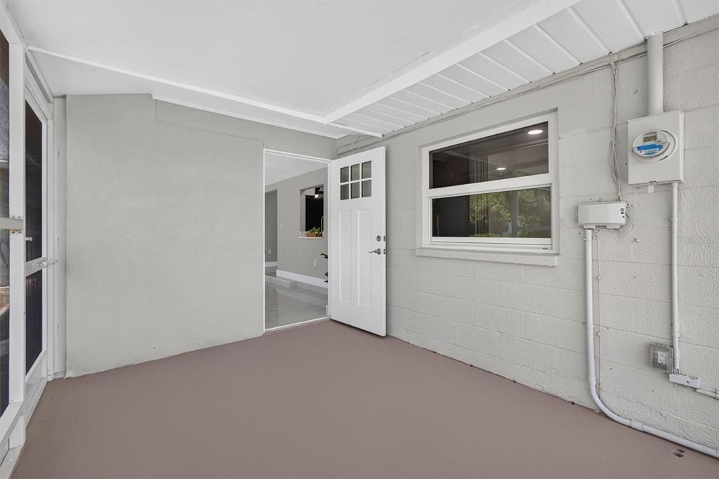 На продажу: $275,000 (4 спален, 3 ванн, 1848 Квадратных фут)