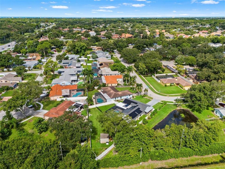 Activo con contrato: $649,900 (3 camas, 2 baños, 1756 Pies cuadrados)