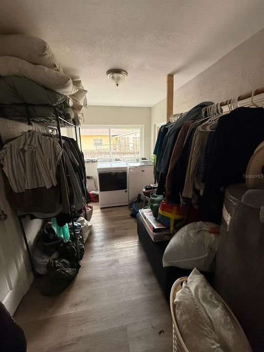 На продажу: $400,000 (3 спален, 3 ванн, 1629 Квадратных фут)