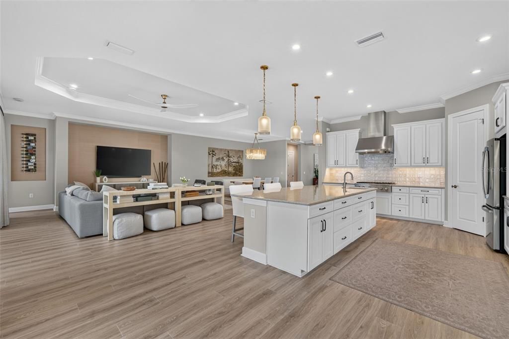 En Venta: $1,825,000 (3 camas, 3 baños, 3056 Pies cuadrados)