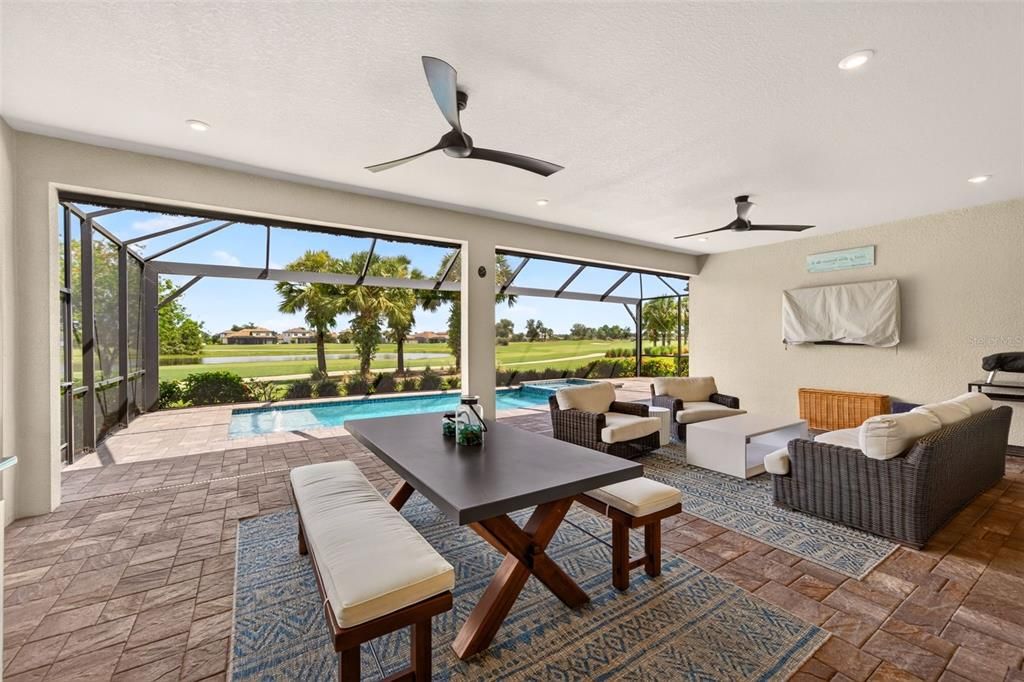 En Venta: $1,825,000 (3 camas, 3 baños, 3056 Pies cuadrados)