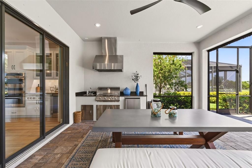En Venta: $1,825,000 (3 camas, 3 baños, 3056 Pies cuadrados)