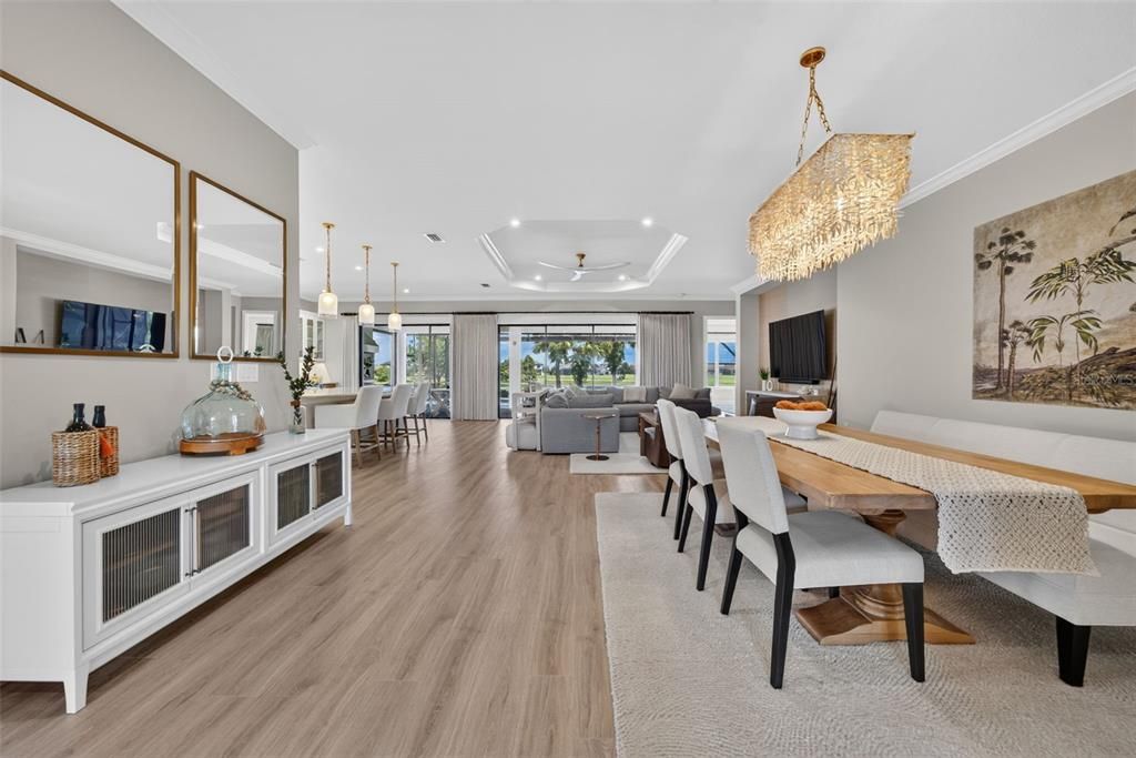 En Venta: $1,825,000 (3 camas, 3 baños, 3056 Pies cuadrados)
