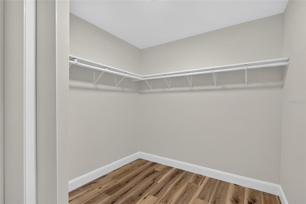 En Venta: $368,888 (3 camas, 2 baños, 1475 Pies cuadrados)