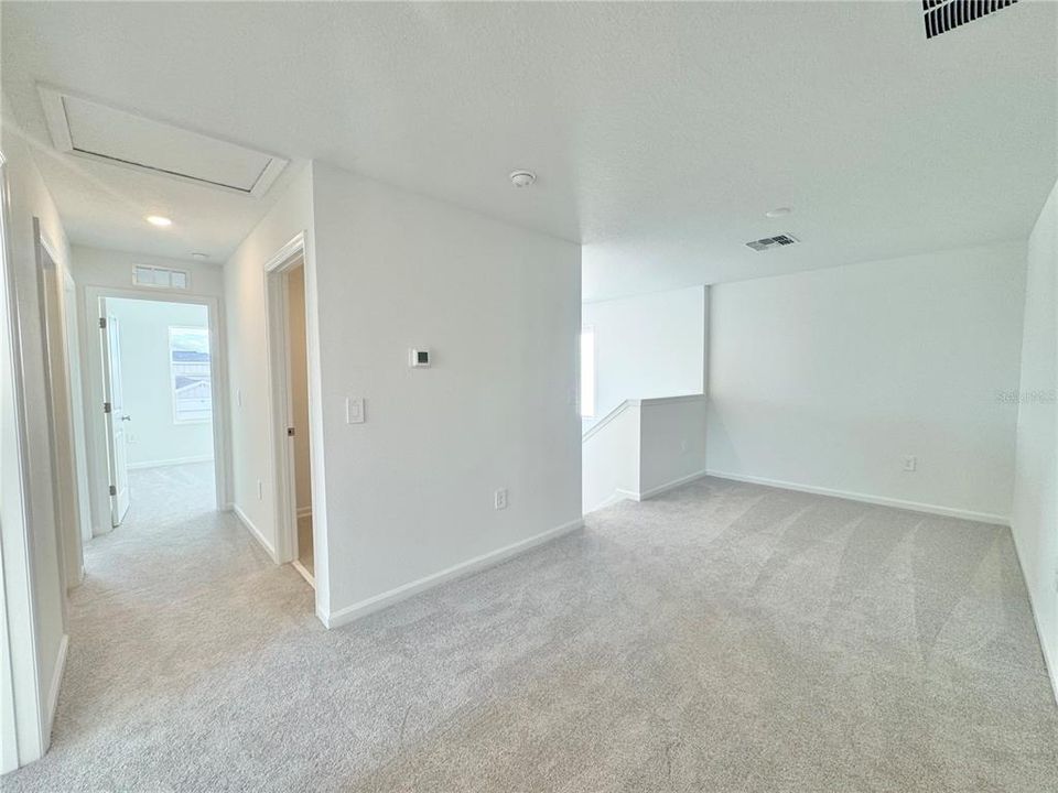 For Rent: $2,150 (4 beds, 2 baths, 1874 Square Feet)