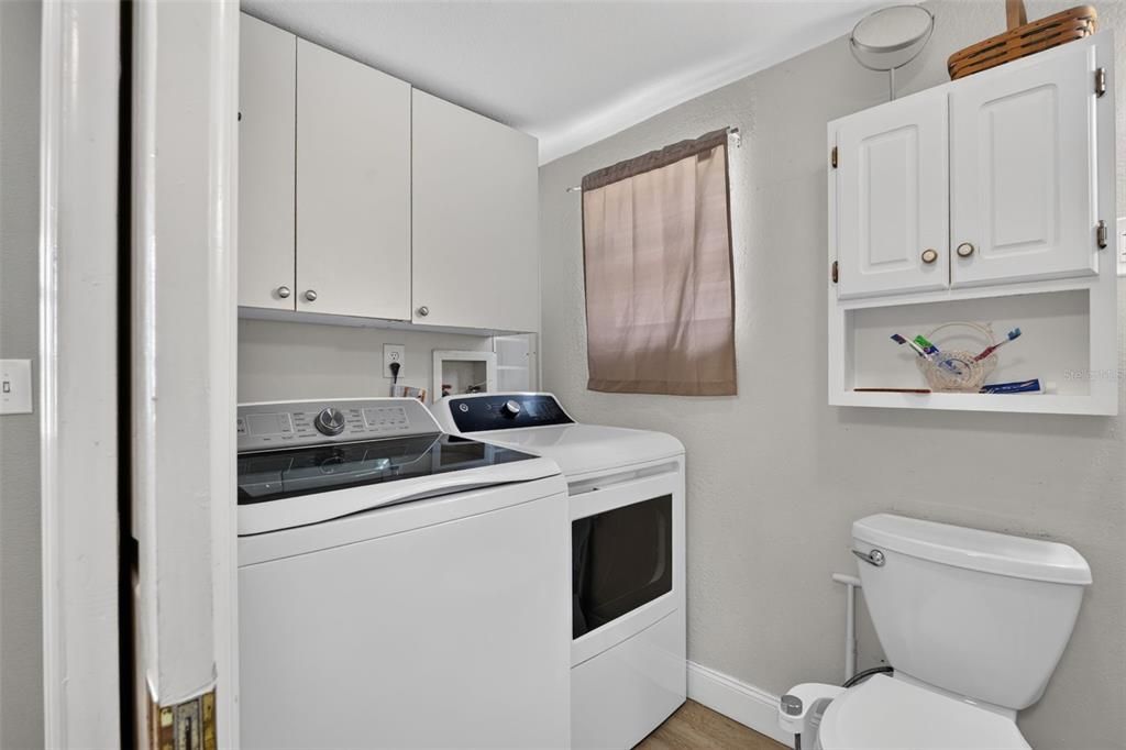 En Venta: $290,000 (2 camas, 1 baños, 920 Pies cuadrados)