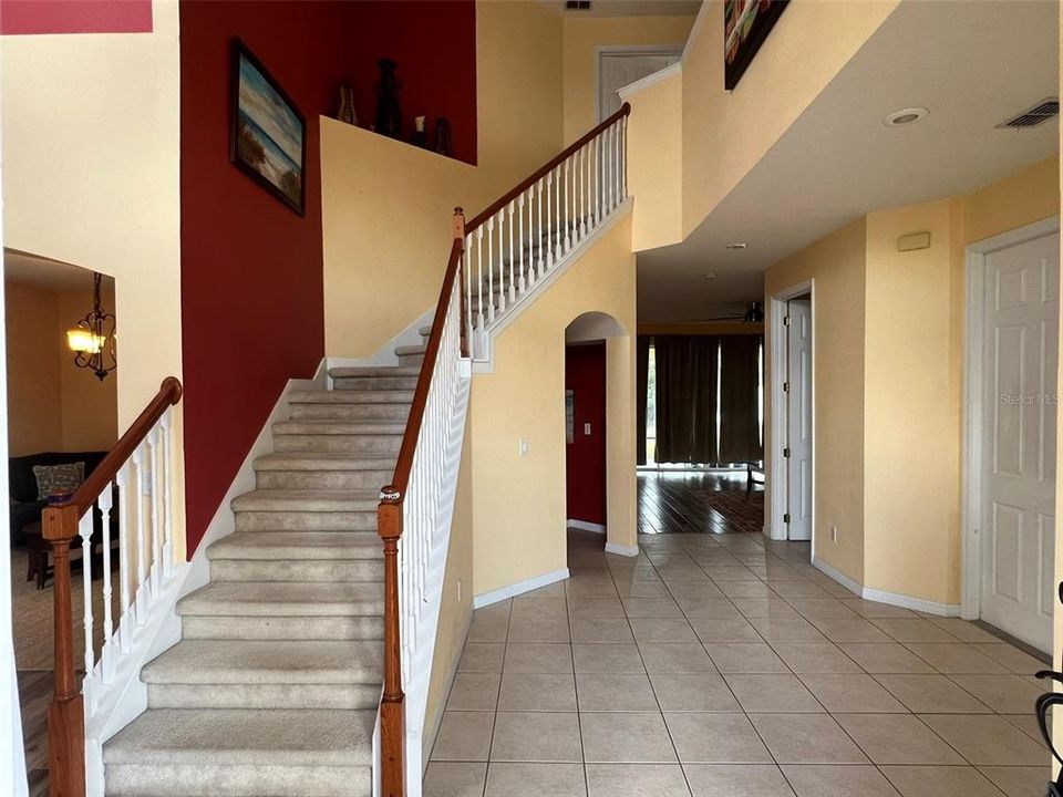 For Rent: $3,000 (5 beds, 3 baths, 3387 Square Feet)