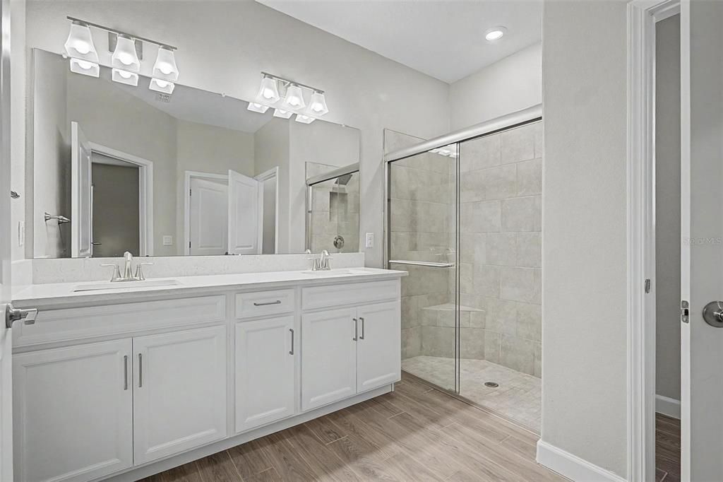 For Sale: $340,000 (2 beds, 2 baths, 1783 Square Feet)